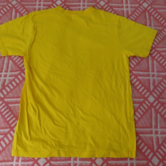 Universal Studios Japan The Wizarding World Of Harry Potter hufflepuff tshirt M - Picture 3 of 6